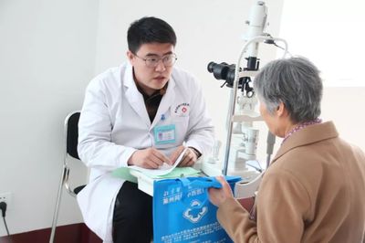 便民服務(wù)進(jìn)社區(qū) 義診活動暖人心