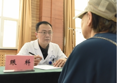 哈醫(yī)大二院健康科普專(zhuān)家團(tuán)隊(duì)走進(jìn)哈工大